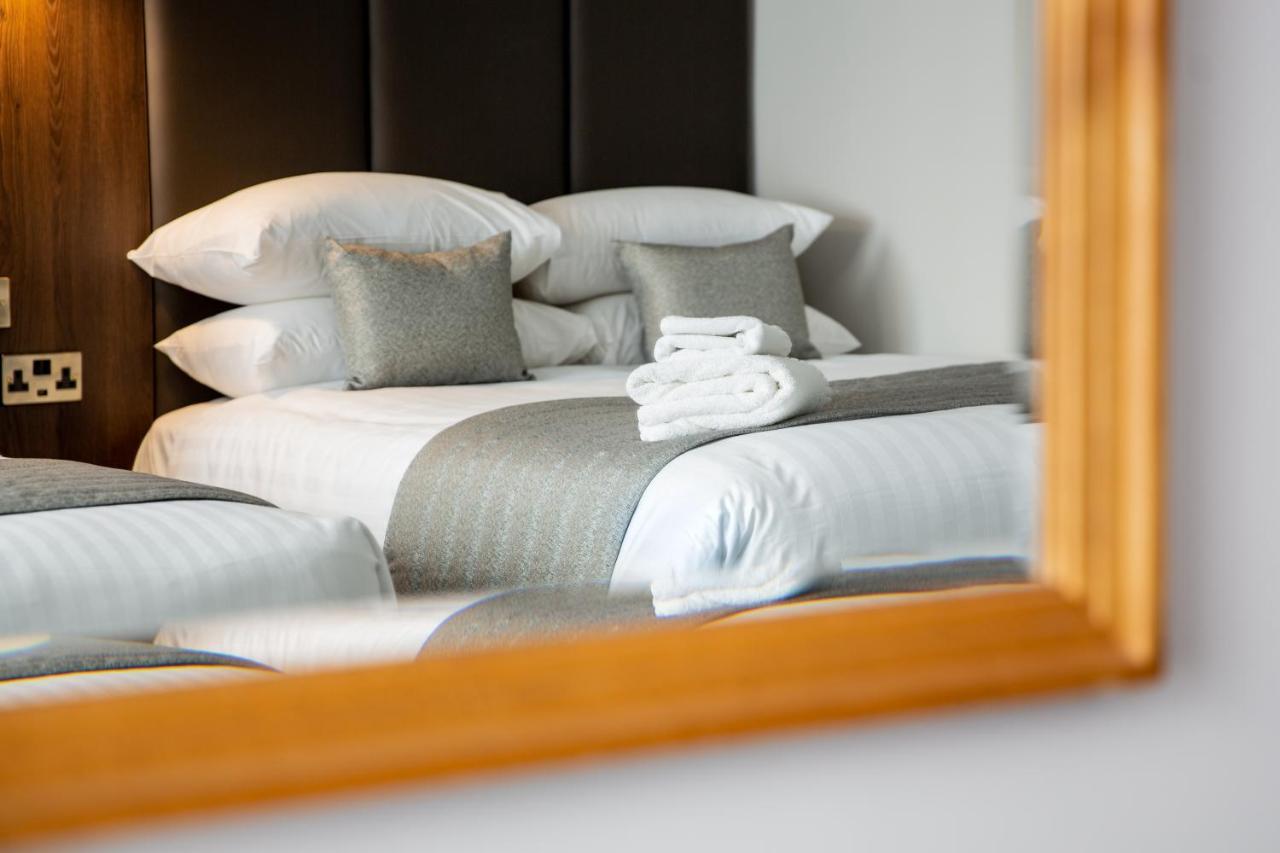 Bredbury Hall Hotel ストックポート エクステリア 写真