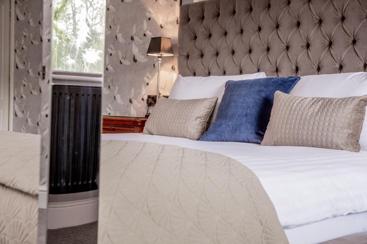 Bredbury Hall Hotel ストックポート エクステリア 写真