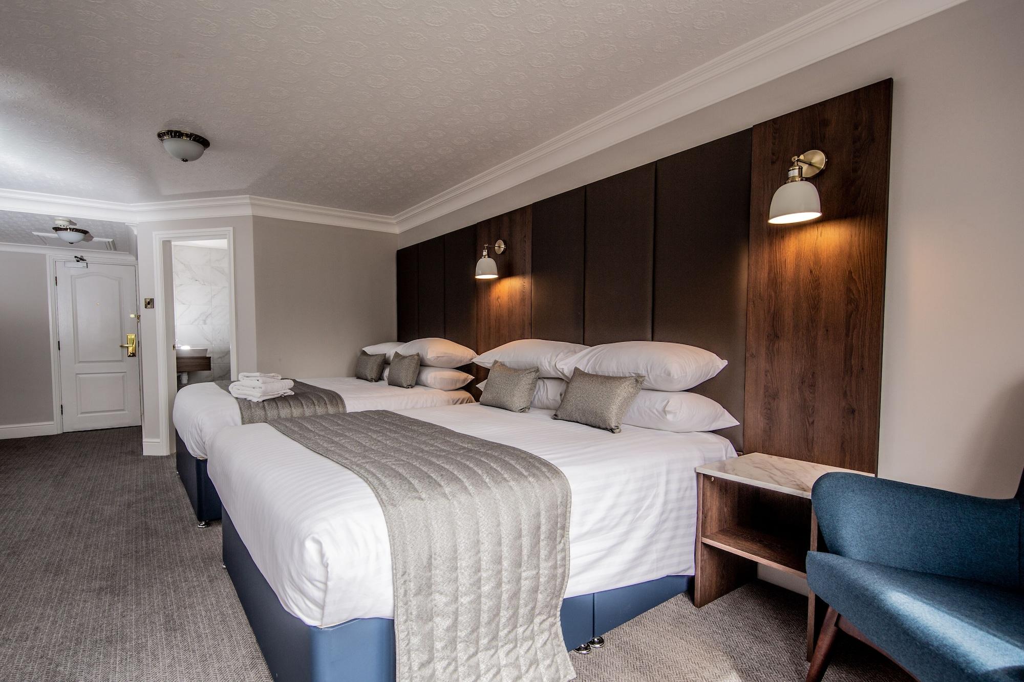 Bredbury Hall Hotel ストックポート エクステリア 写真