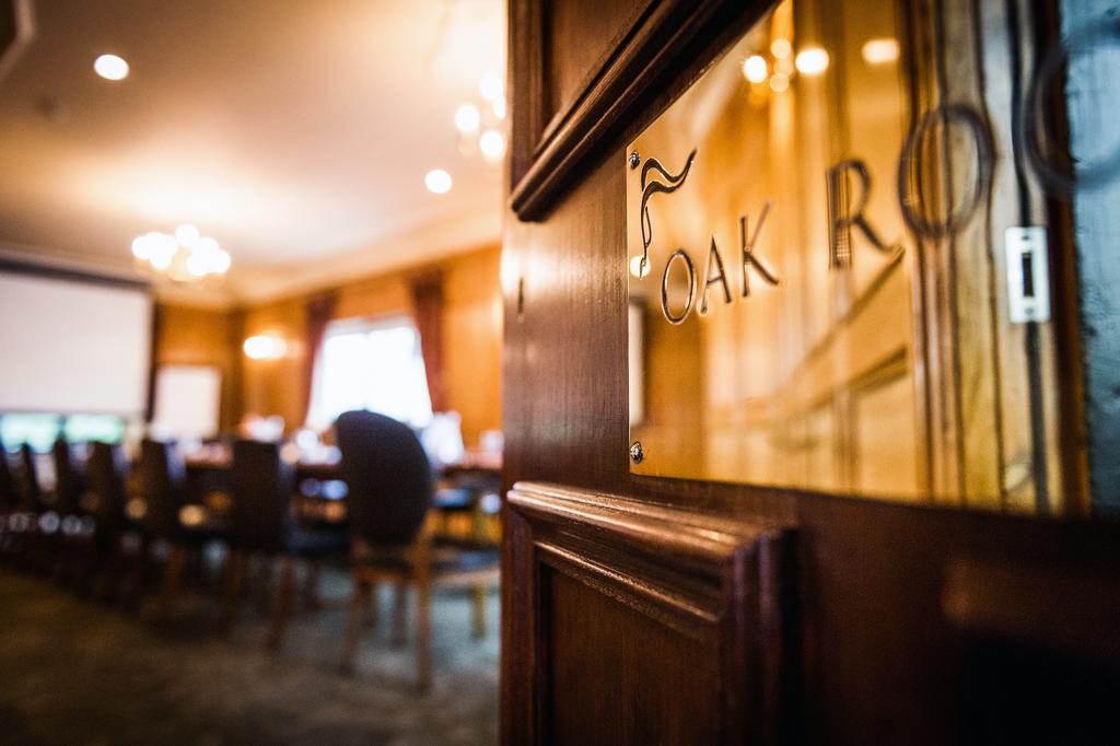 Bredbury Hall Hotel ストックポート エクステリア 写真