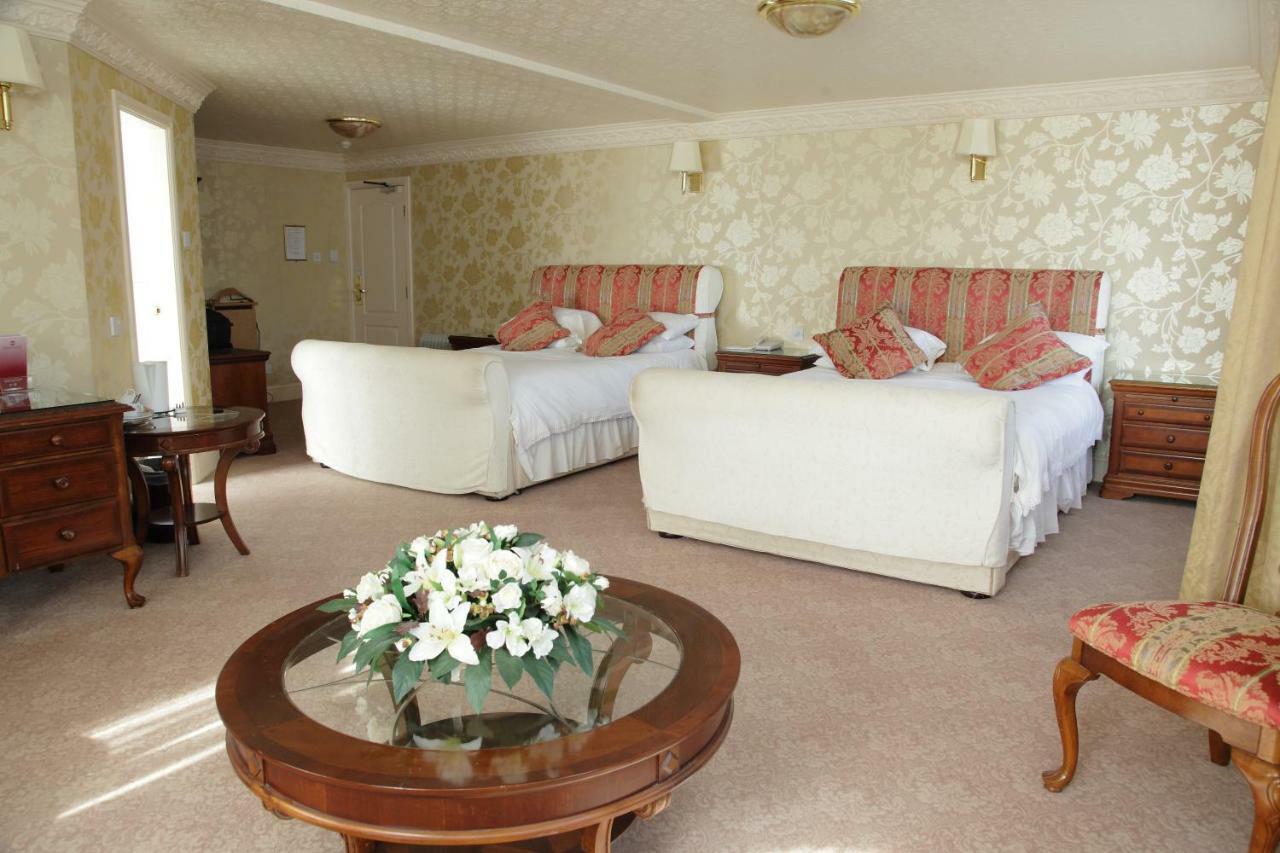 Bredbury Hall Hotel ストックポート エクステリア 写真