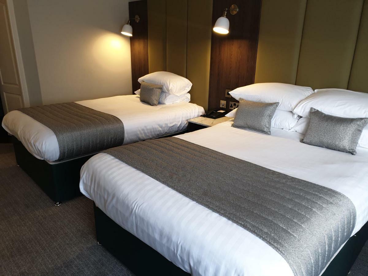 Bredbury Hall Hotel ストックポート エクステリア 写真